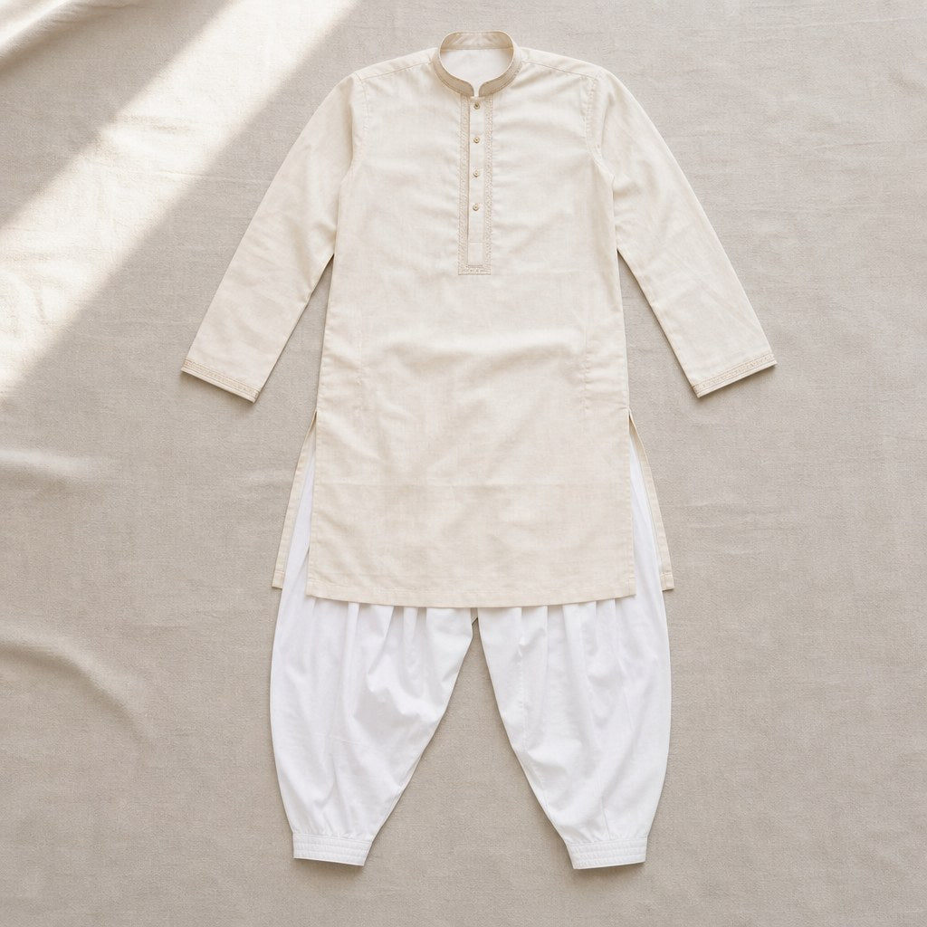 Off-White Casual Cotton Kurta – flatlay